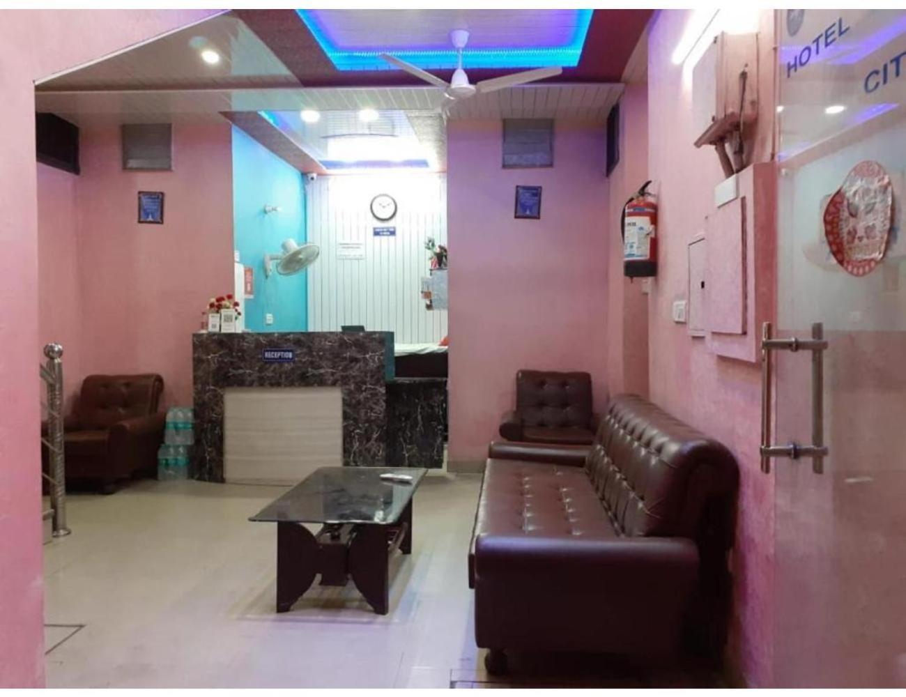 Hotel City Lodge , Chandīgarh Eksteriør bilde